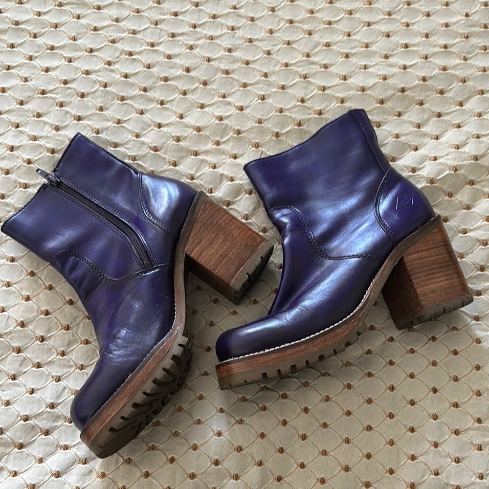 Jimi Hendrix Style 70’s Hippie Boho Women's Purple Leather Ankle Boots